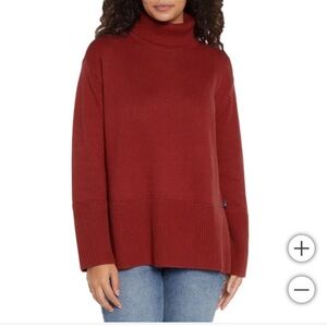 Gap Women's Turtleneck Sweater - Red